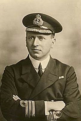 Commander Loftus Jones VC